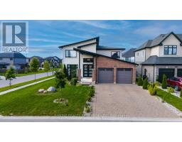 1552 SANDRIDGE AVENUE - 2