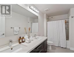 1552 SANDRIDGE AVENUE - 26