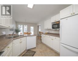 4 - 1755 LOUISE BOULEVARD - 12