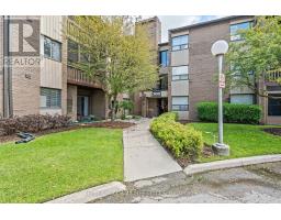 116 - 300 EVERGLADE CRESCENT - 2