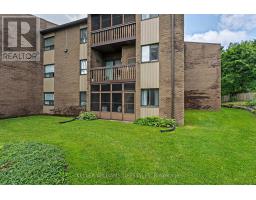 116 - 300 EVERGLADE CRESCENT - 36