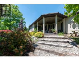 2529 NAPPERTON DRIVE - 33