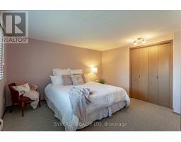 208 LAMORE CRESCENT - 23