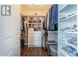 1 - 40 QUINELLA DRIVE - 25