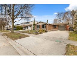 30 Sandalwood Crescent, MLS X12971084