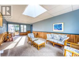 2036 LAKESHORE ROAD - 25