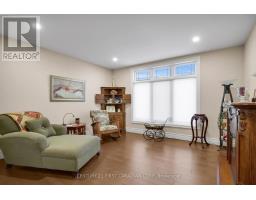 6 - 7091 CLAYTON WALK - 22