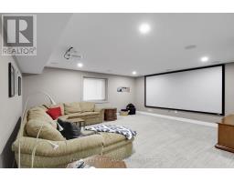 6 - 7091 CLAYTON WALK - 32