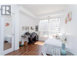 512 - 1030 CORONATION DRIVE - 31