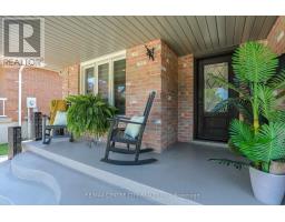 59 OLDEWOOD CRESCENT - 4