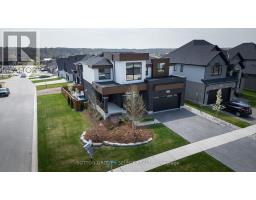 83 DAVENTRY WAY - 30