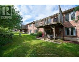 16 - 1502 WARBLER WOODS WALK - 24