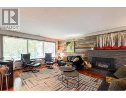 877 RIVERSIDE DRIVE - 5