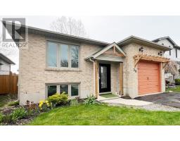 58 SUNRISE CRESCENT - 2