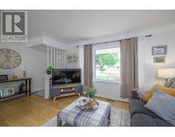 116 SUSAN AVENUE - 14