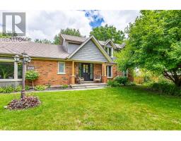 272 CHITTICK CRESCENT - 3