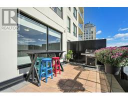 206 - 260 VILLAGEWALK BOULEVARD - 23