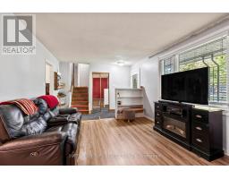 114 ST LAWRENCE BOULEVARD - 7