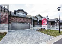15 - 1080 UPPERPOINT AVENUE - 1
