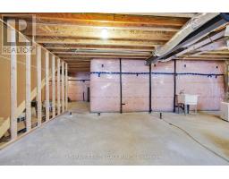 15 - 1080 UPPERPOINT AVENUE - 33