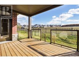15 - 1080 UPPERPOINT AVENUE - 34