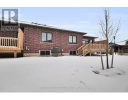 29 - 1080 UPPERPOINT AVENUE - 38