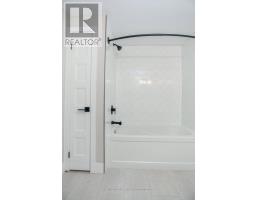 34 - 500 SUNNYSTONE ROAD - 33