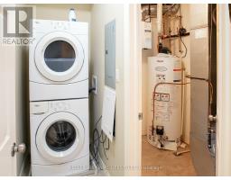 44 ESSEX STREET - 17