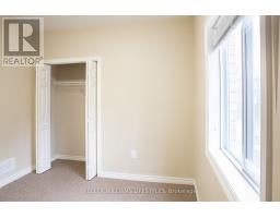 44 ESSEX STREET - 20