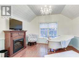 273 CAVERLY ROAD S - 30