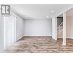 21 - 25 ERICA CRESCENT - 18