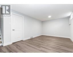21 - 25 ERICA CRESCENT - 30