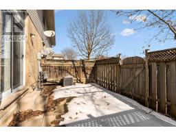 21 - 25 ERICA CRESCENT - 36