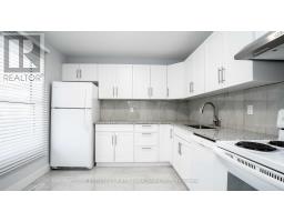 21 - 25 ERICA CRESCENT - 6