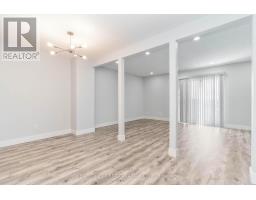 21 - 25 ERICA CRESCENT - 9