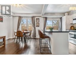 69 - 9 AILSA PLACE - 13