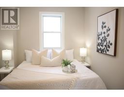 103 FORWARD AVENUE N - 15
