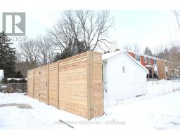 103 FORWARD AVENUE N - 21