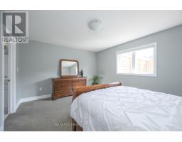 105 GILMOUR DRIVE - 15