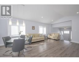 105 GILMOUR DRIVE - 7