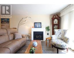 383 AUGUSTA CRESCENT - 10