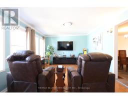 383 AUGUSTA CRESCENT - 20