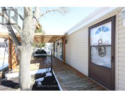 383 AUGUSTA CRESCENT - 40