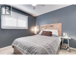 376 LARRY STREET - 17