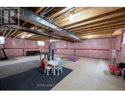 78 BOWMAN DRIVE - 25