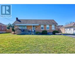 4 LYNDALE AVENUE - 1