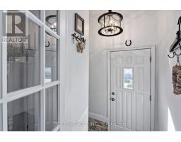 4 LYNDALE AVENUE - 13