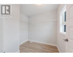 90 - 1820 CANVAS WAY - 22