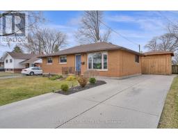 102 SEMENYN AVENUE - 1