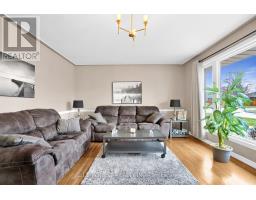 102 SEMENYN AVENUE - 5